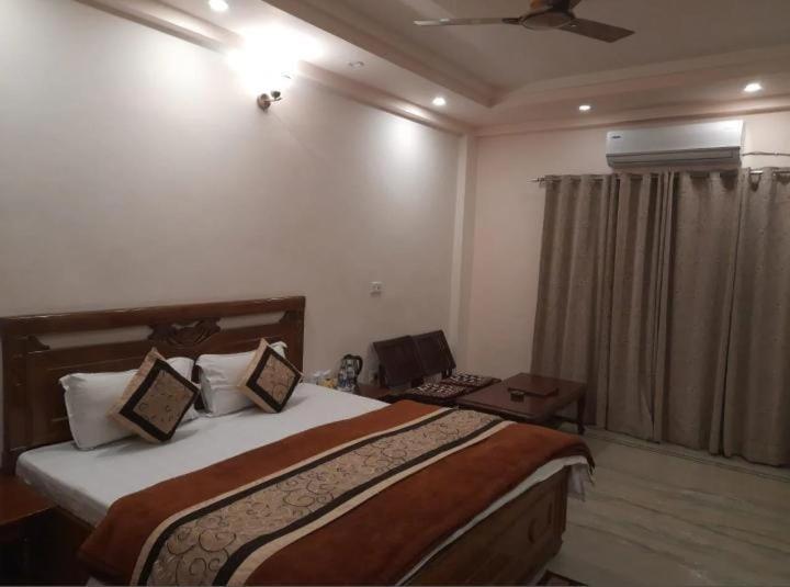 Dharamshala Paradise Sheela Exterior foto
